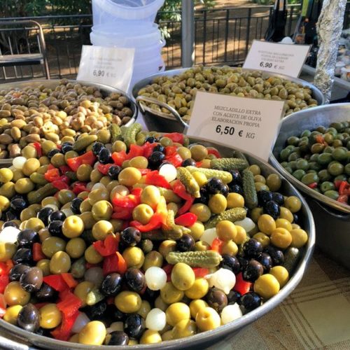olives-at-market